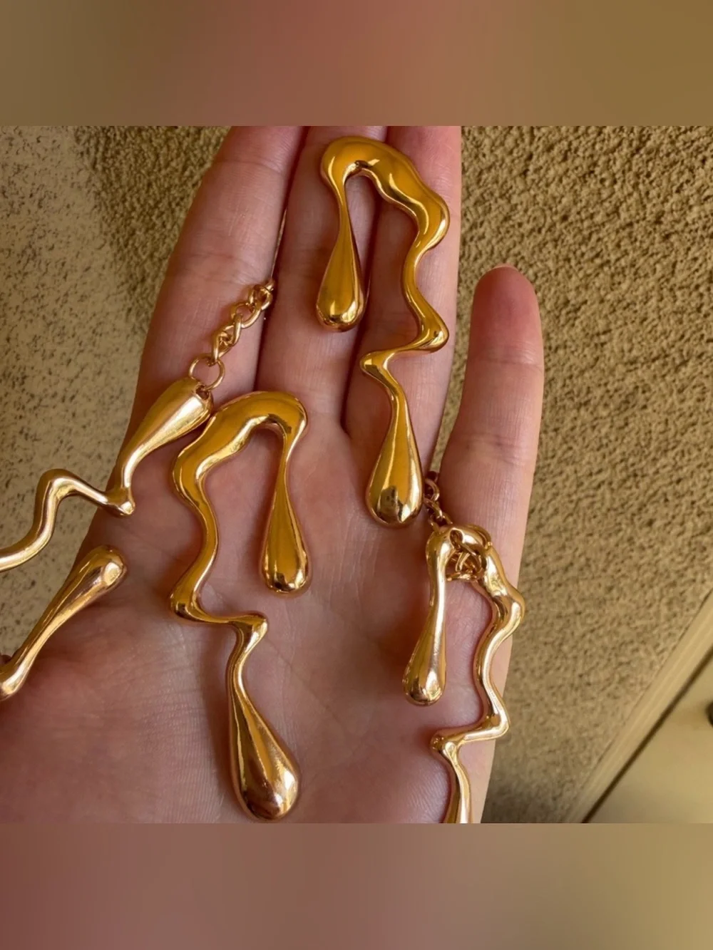 Modern Muse Gold Necklace & Earrings Set